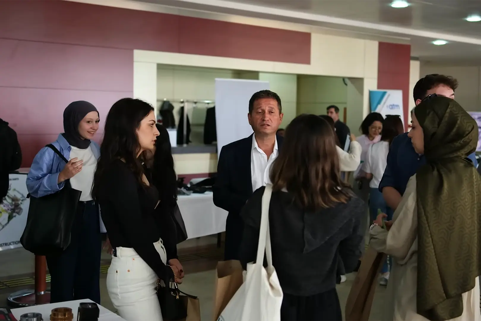 Nitelikli İş Gücü ve Öğrenci Havuzu